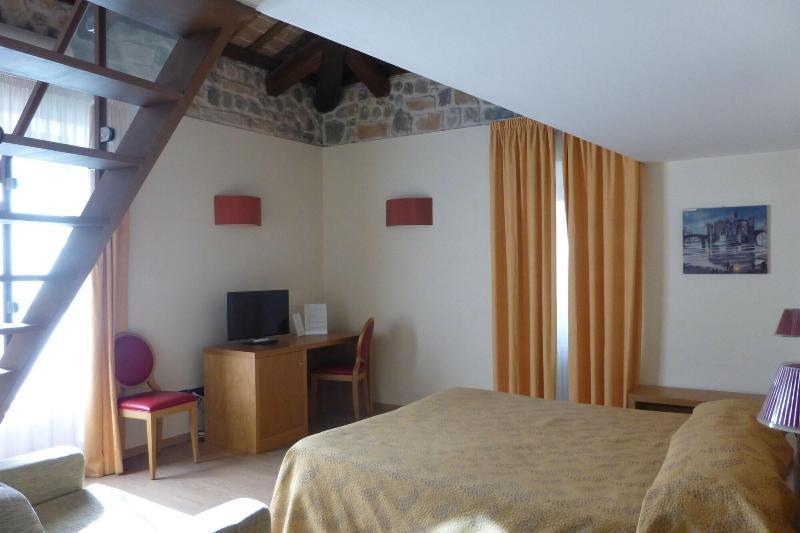 Hotel 99 Cannelle ลาควิลา ภายนอก รูปภาพ